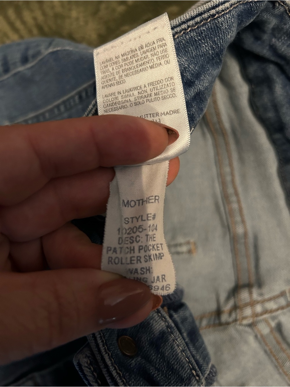 MOTHER roller patch pocket jeans - Picture 4 of 4